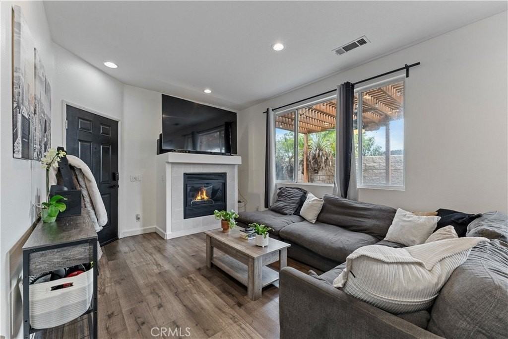 8895 Sequoia Court - Photo 2 of 10