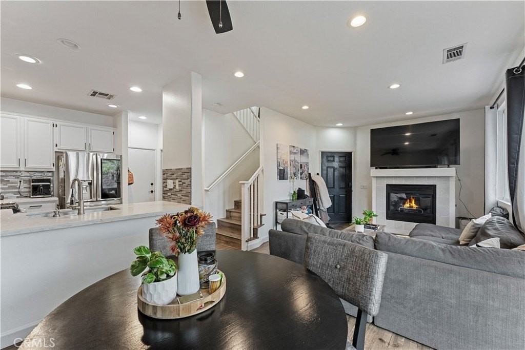 8895 Sequoia Court - Photo 3 of 10