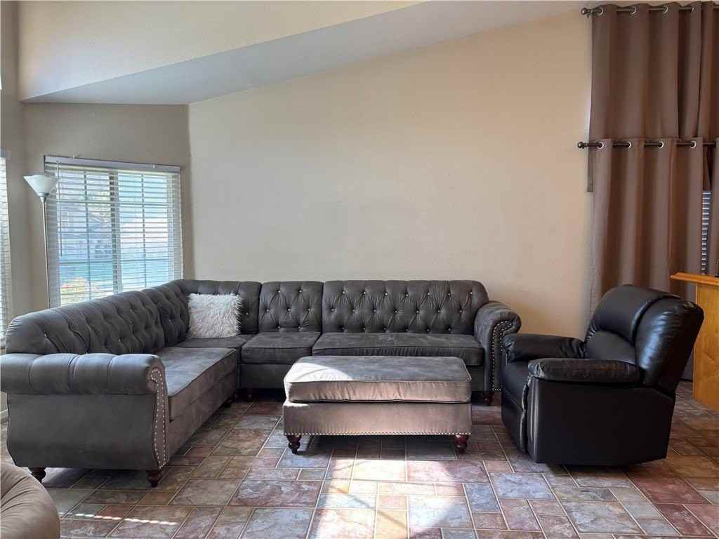 13001 August Circle - Photo 6 of 37