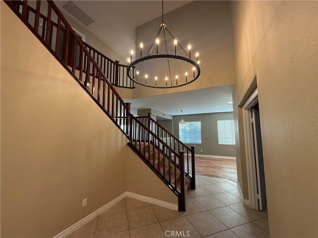 1783 Pinnacle Way - Photo 3 of 35