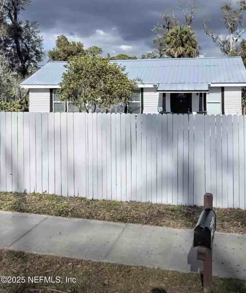 8543 Fort Caroline Road - Photo 2 of 18