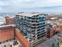 featured image of 701 W Lakeside Ave Apt 606 #606