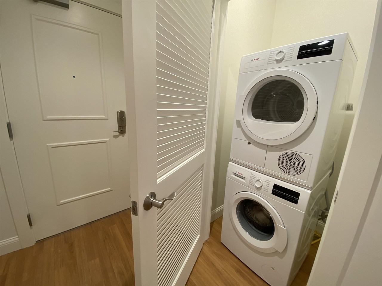 875 Elm St #802 - Photo 4 of 40