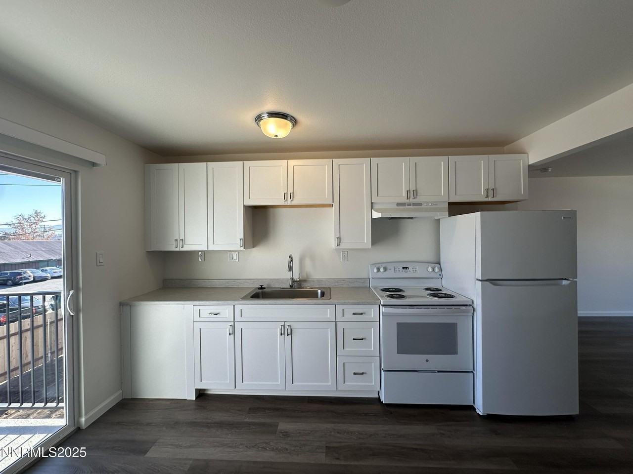 2380 Orange Ln - Photo 7 of 15