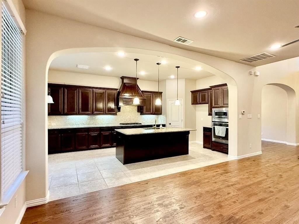 3601 Angeles Avenue - Photo 3 of 28