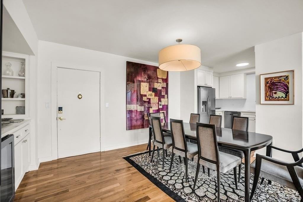 3701 Turtle Creek Blvd #5H - Photo 7 of 29