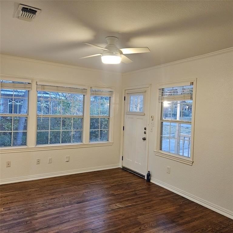 307 North Bradley Street #B - Photo 5 of 24