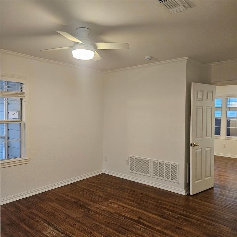 307 North Bradley Street #B - Photo 6 of 24