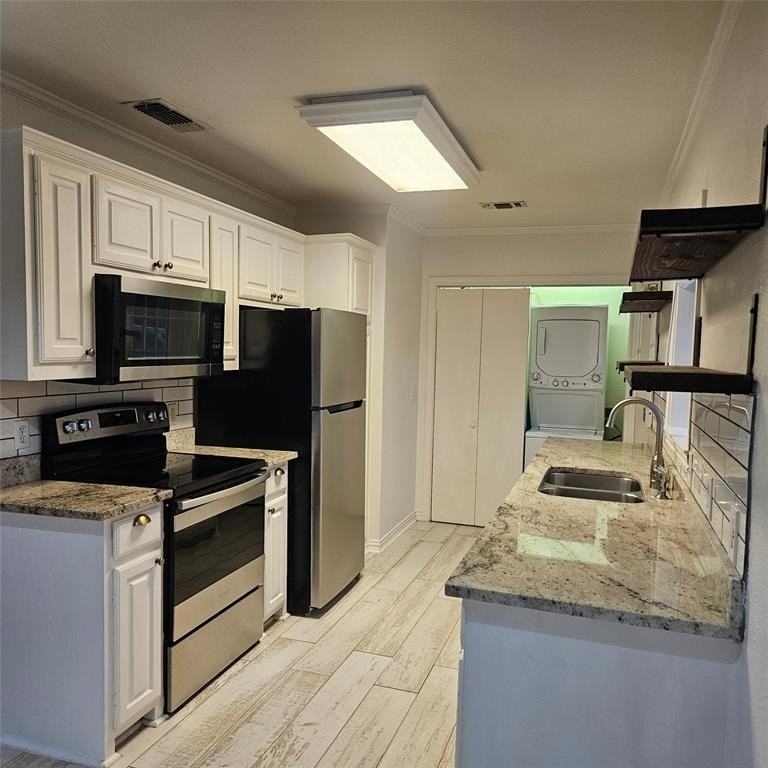 307 North Bradley Street #B - Photo 7 of 24