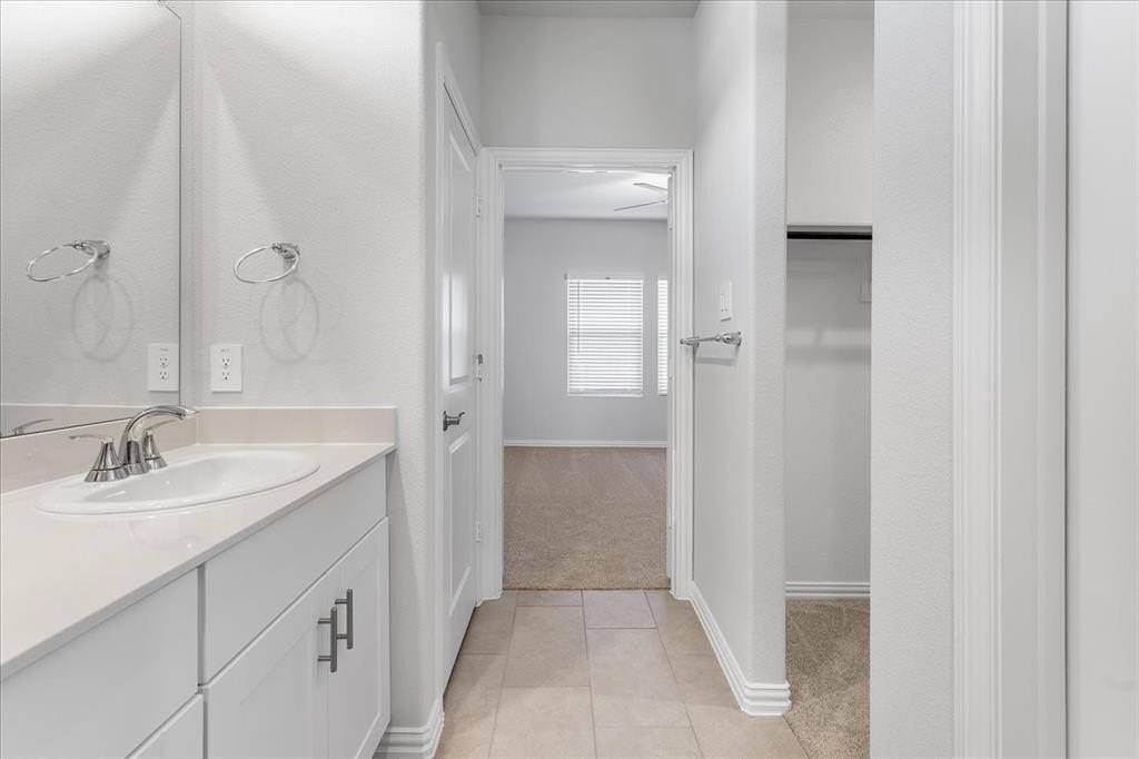 5713 Chasewood Court - Photo 6 of 29