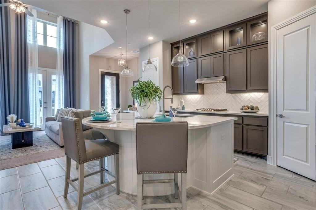 409 Somerville Dr - Photo 7 of 28