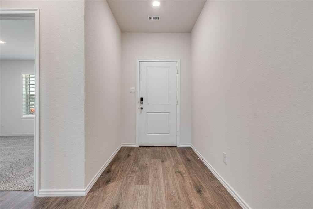 4113 Turquoise Avenue - Photo 3 of 25