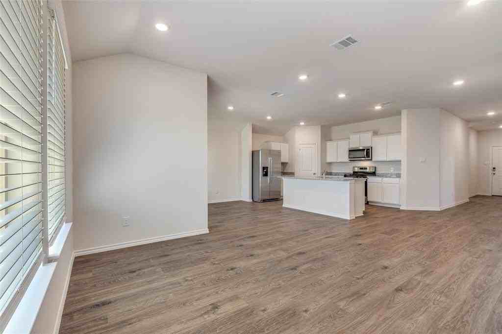 4113 Turquoise Avenue - Photo 7 of 25