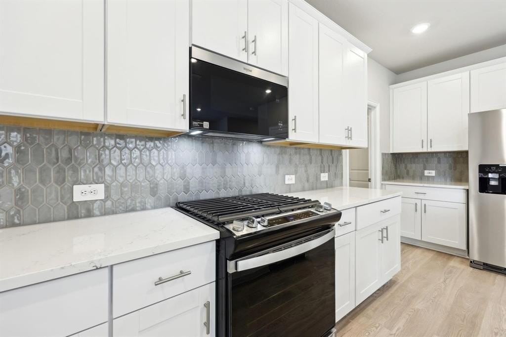 1210 Booker Dr - Photo 3 of 25