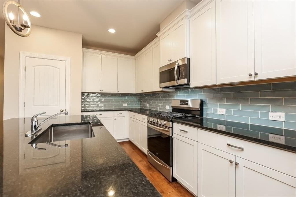 106 Valley Forge Ln - Photo 7 of 13