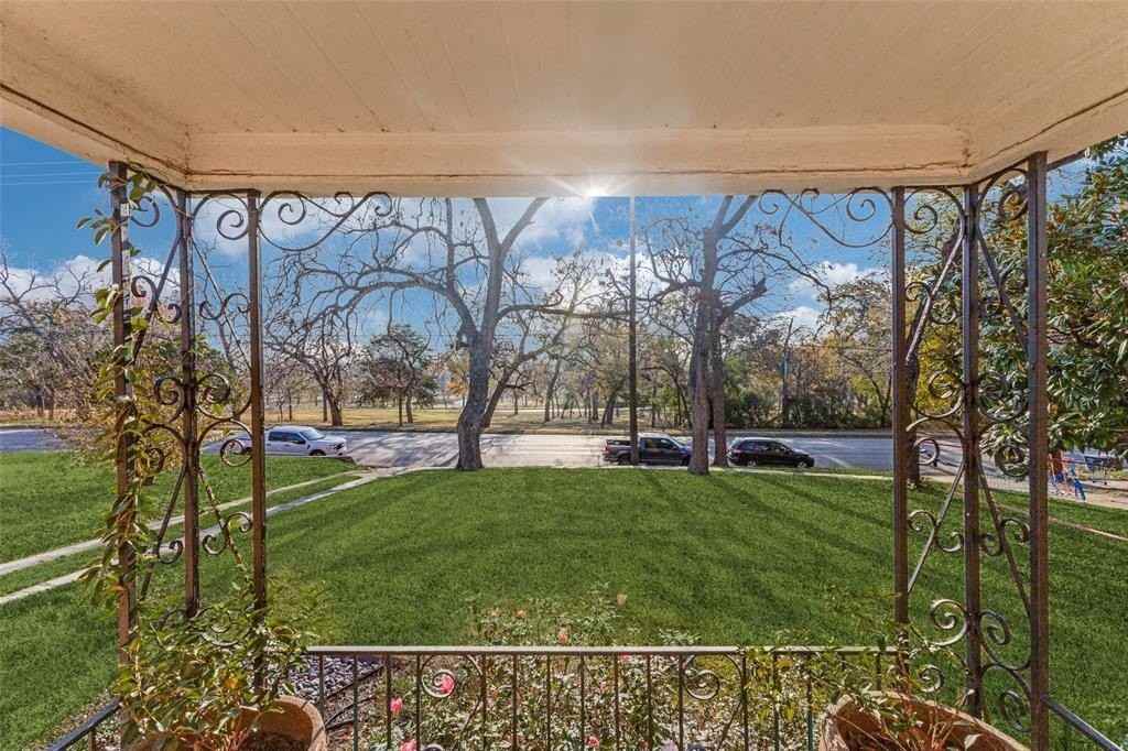 6911 East Grand Avenue - Photo 3 of 16