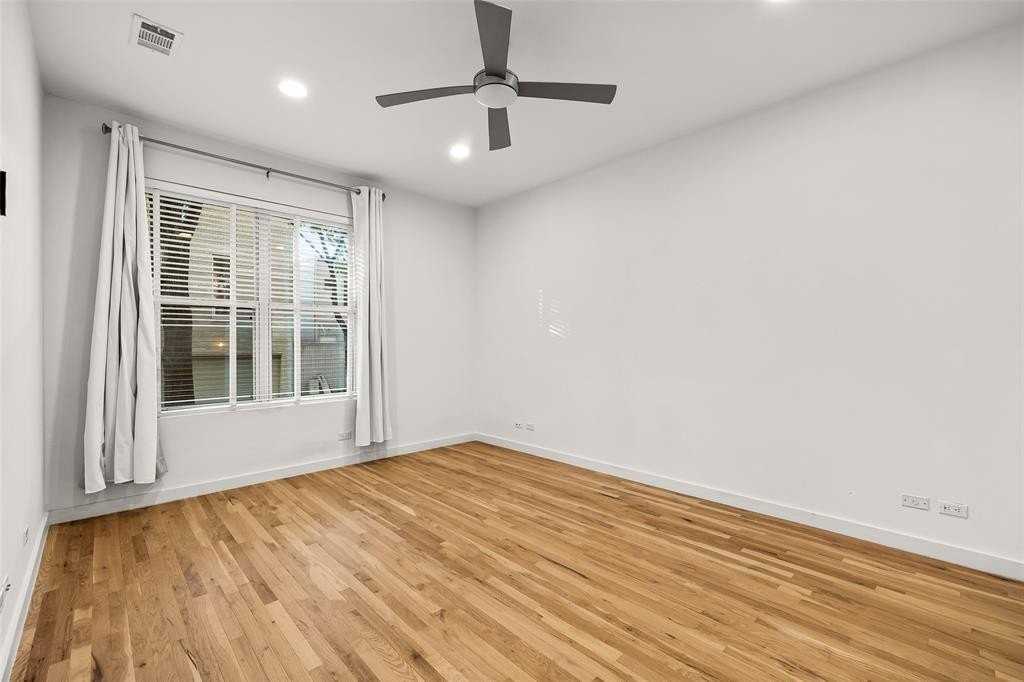 3344 Miro Place - Photo 5 of 38