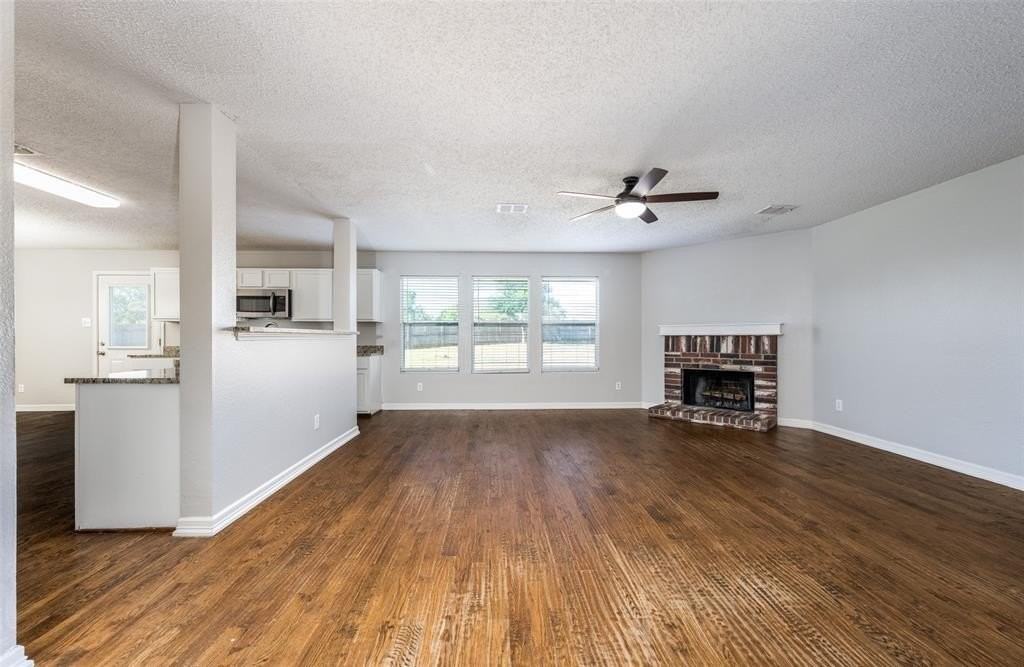 8901 Harvest Moon Trl - Photo 3 of 7