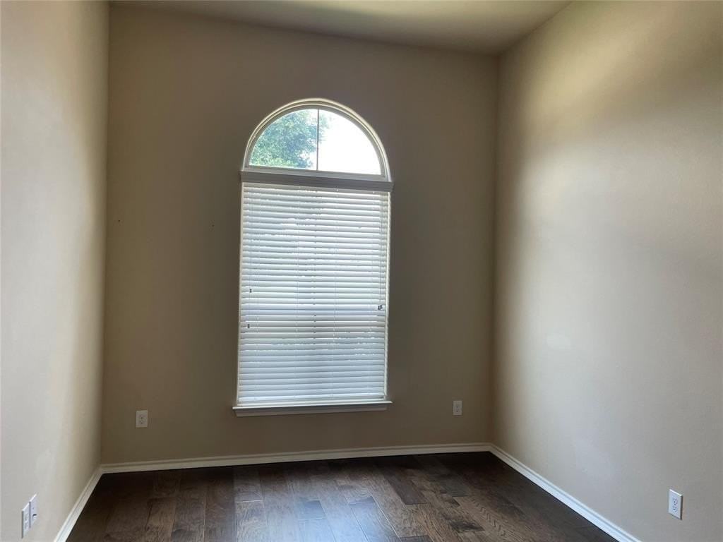 153 Creek Terrace Dr - Photo 6 of 29