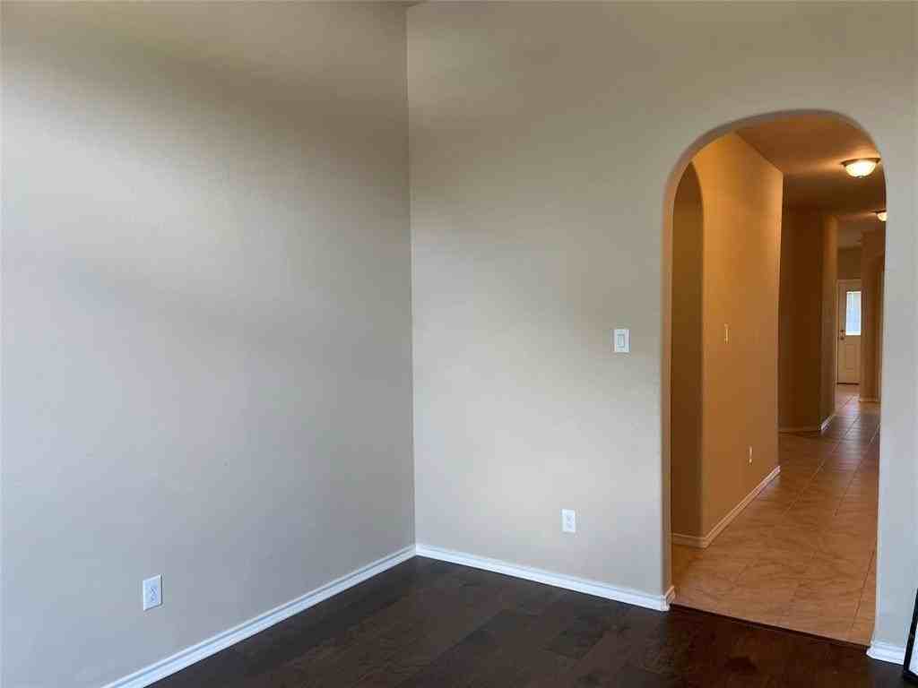 153 Creek Terrace Dr - Photo 7 of 29