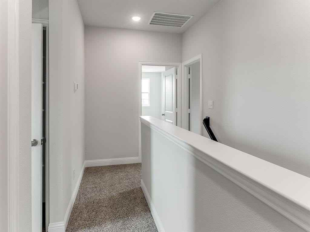 427 Magellan Rd - Photo 3 of 25