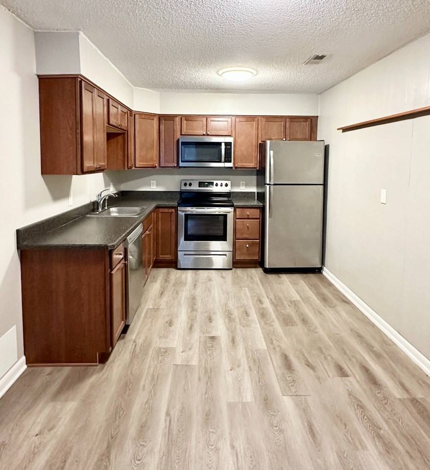 1552 Helderberg Avenue #13 - Photo 2 of 22