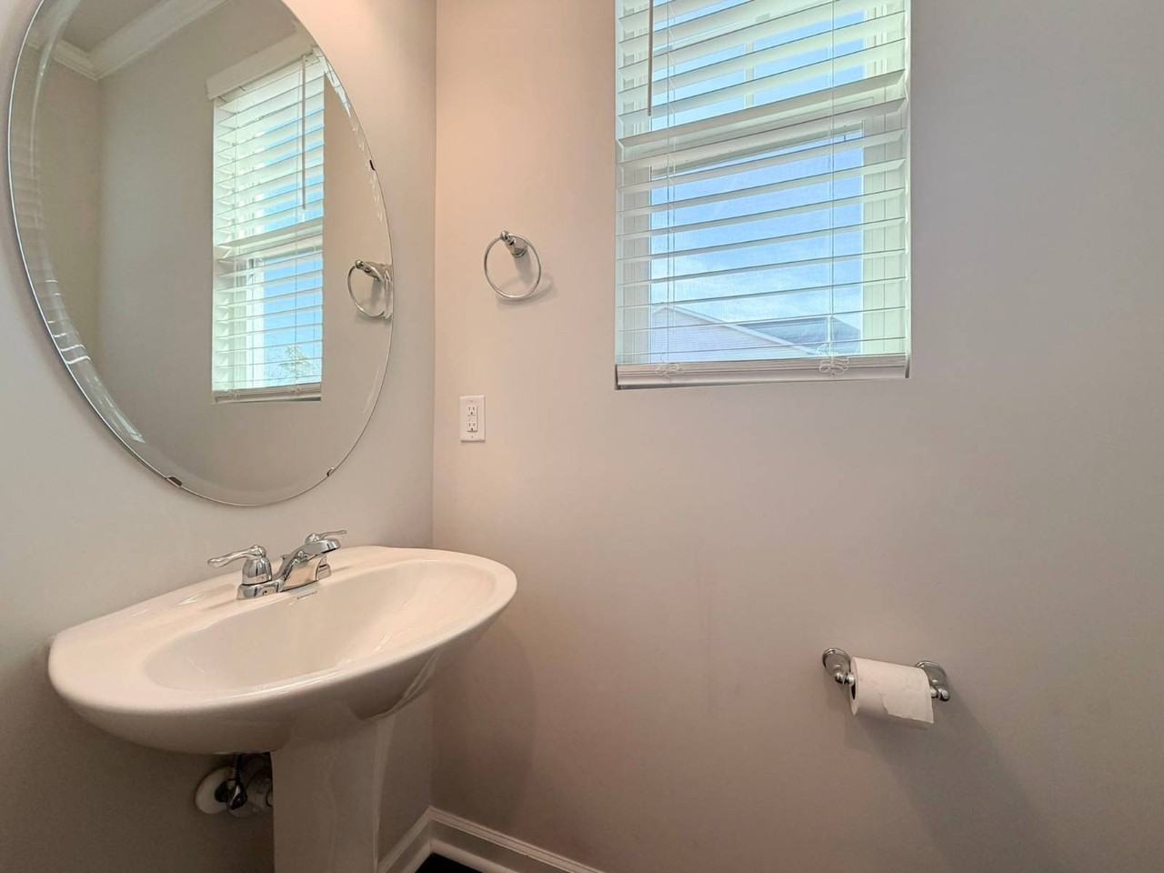 400 Hazy Hills Lane - Photo 5 of 39