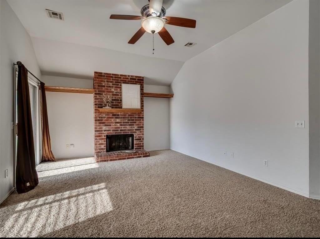 12276 Southwest 10th Street - Photo 5 of 35