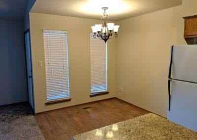 1816 Hillcrest Dr - Photo 4 of 9