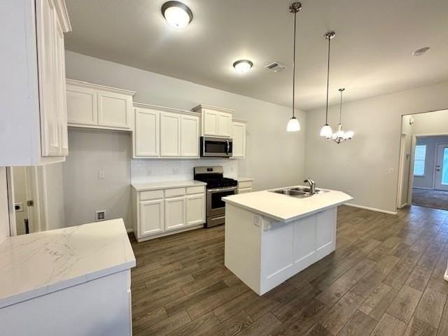 9625 Southwest 23rd Street - Photo 6 of 22