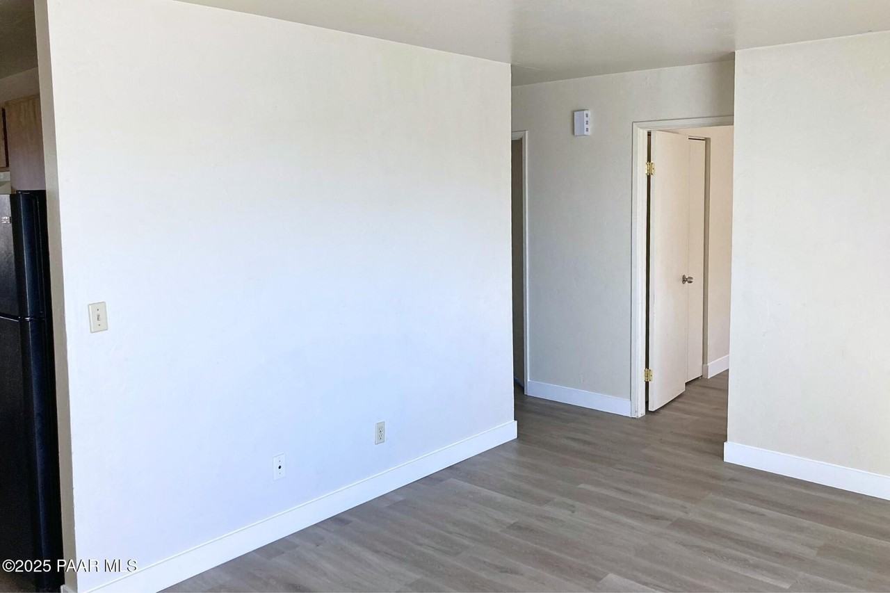 3184 N Tani Rd Apt 12 #12 - Photo 5 of 8