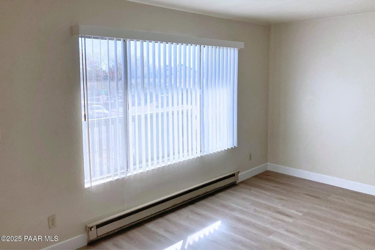 3184 N Tani Rd Apt 12 #12 - Photo 6 of 8