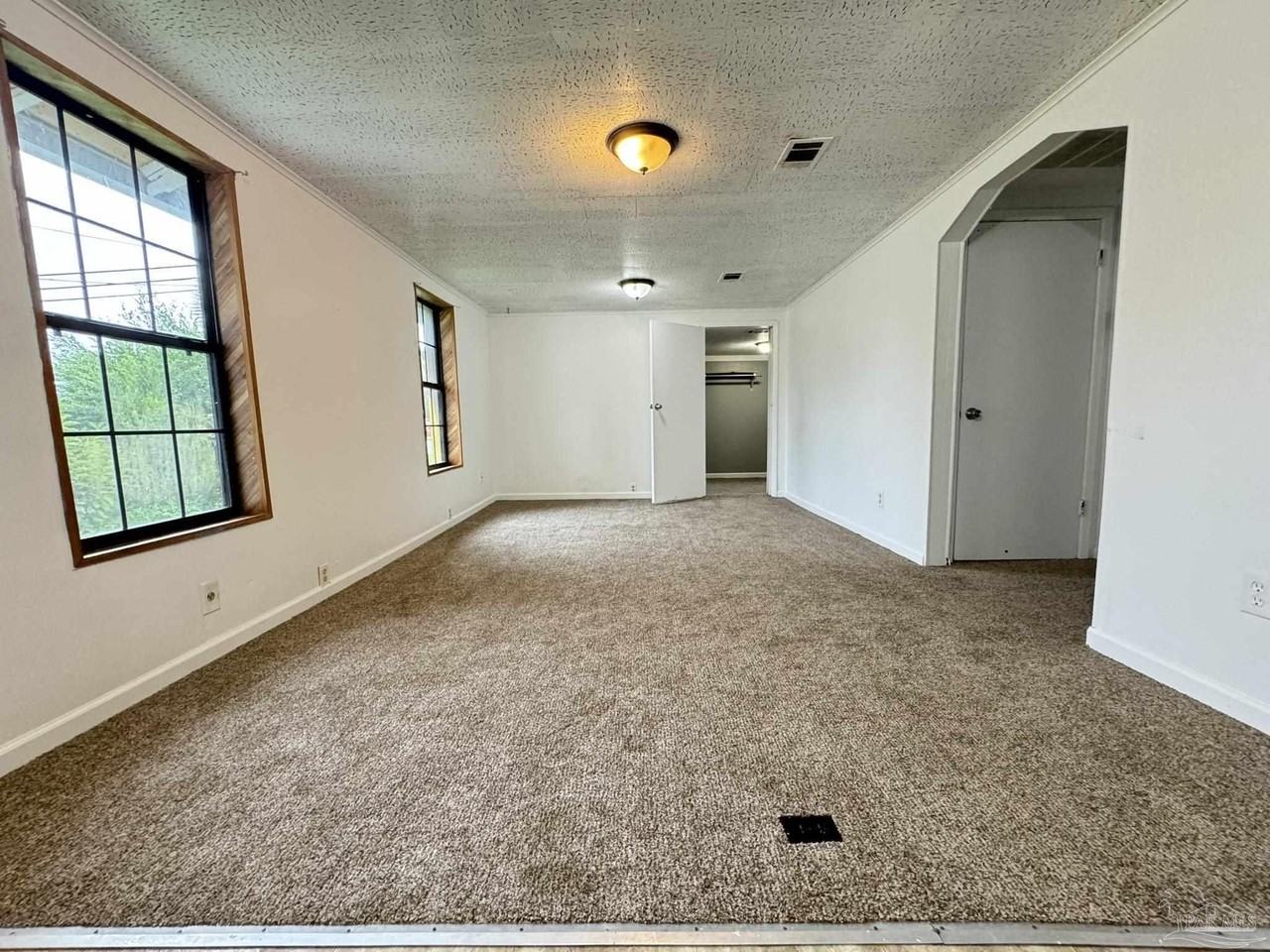 4963 Mobile Highway - Photo 2 of 11