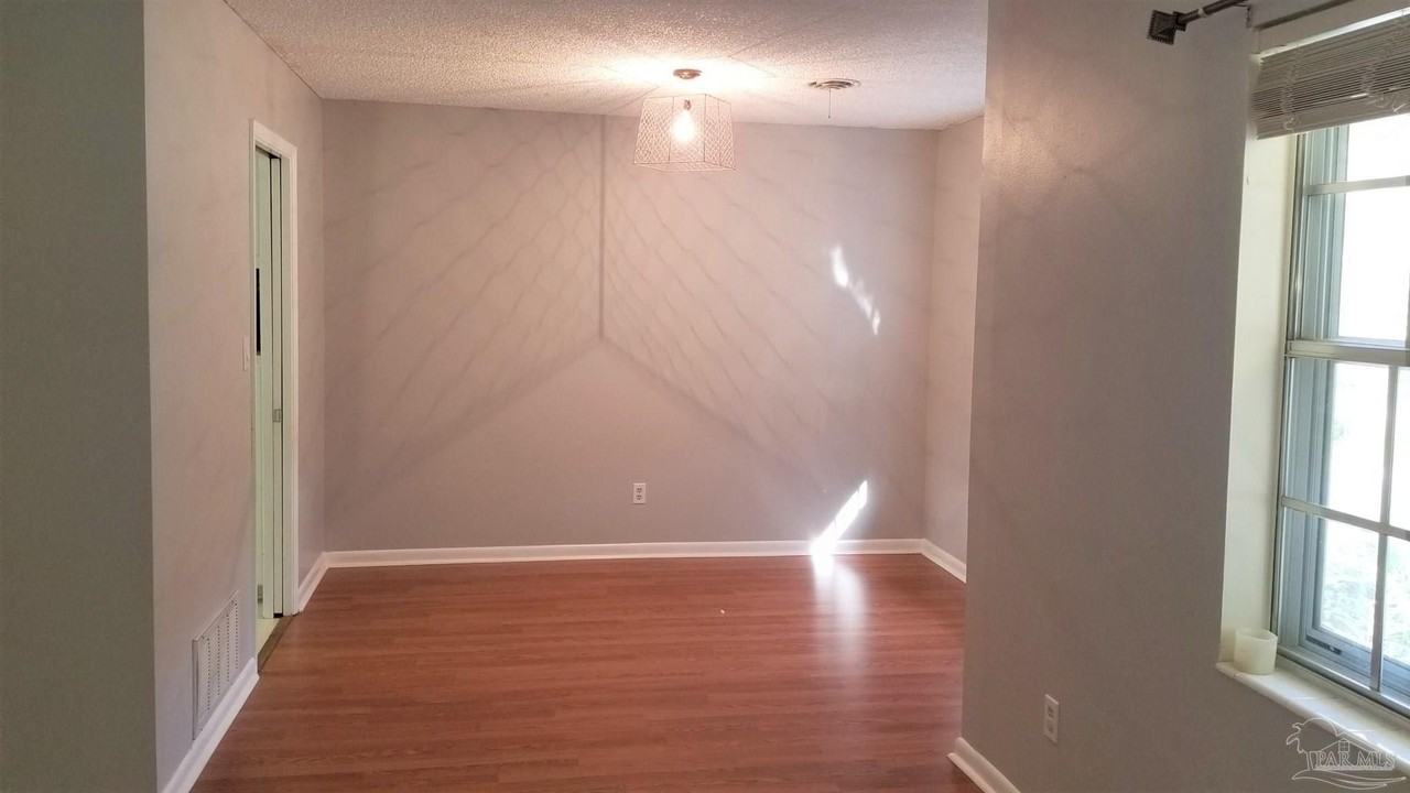 4170 Capri Drive - Photo 3 of 16