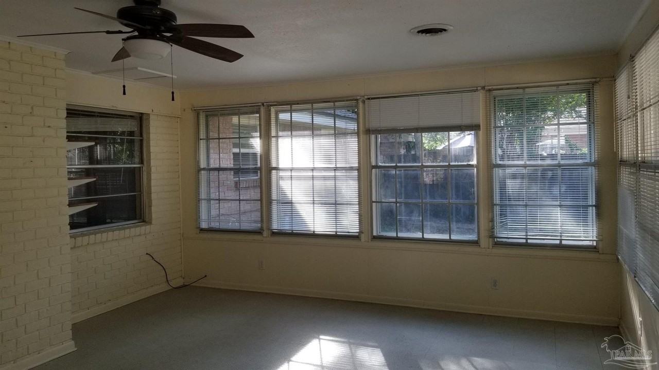 4170 Capri Drive - Photo 6 of 16