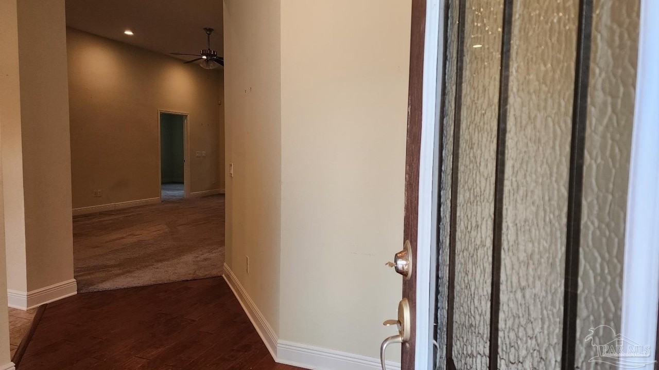 3934 Fielding Court - Photo 5 of 23