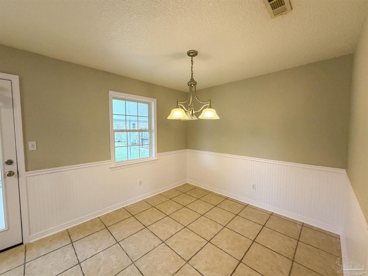 420 East Ten Mile Road - Photo 6 of 33