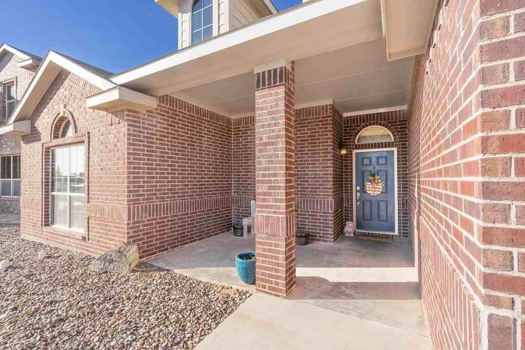 6606 Victory Parkway - Photo 4 of 38