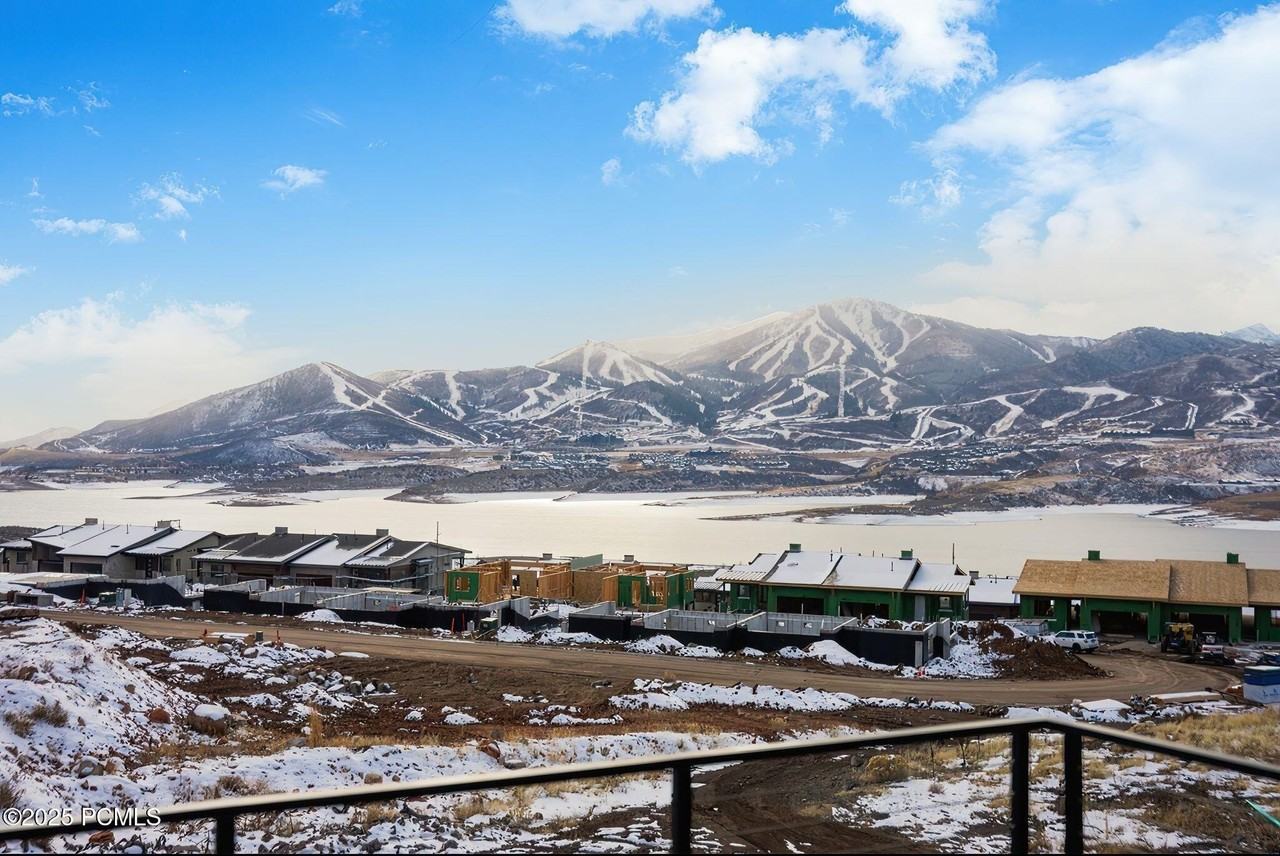 674 Silver Hill Loop - Photo 3 of 44