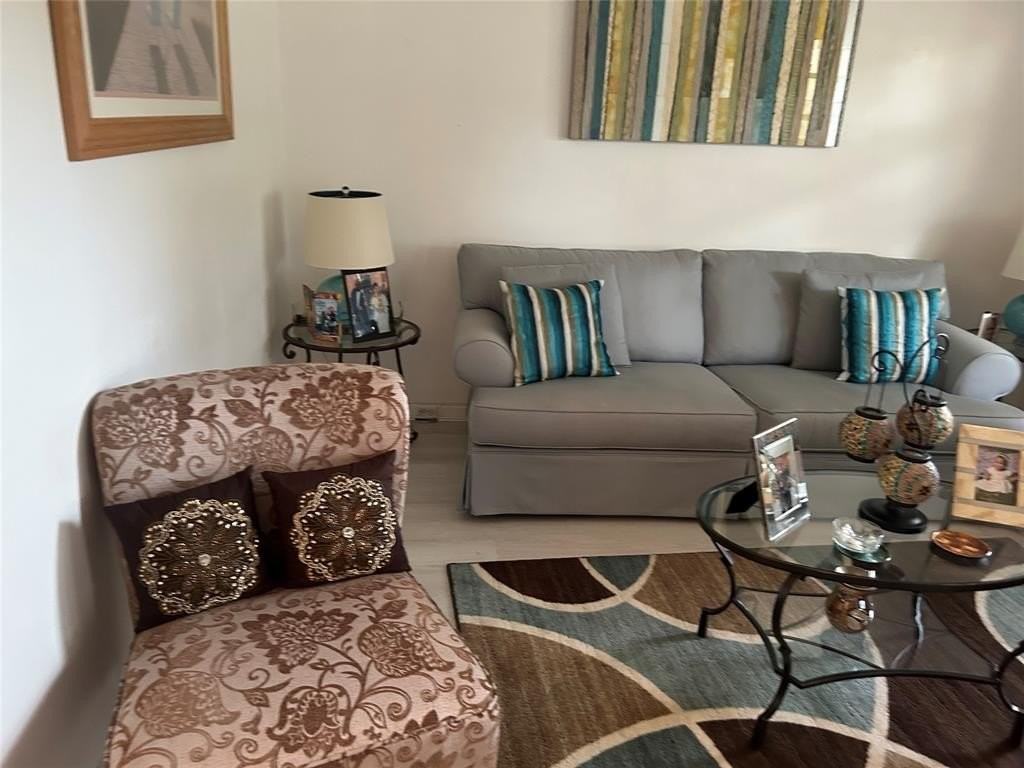 1902 Bermuda Circle #G2 - Photo 6 of 15