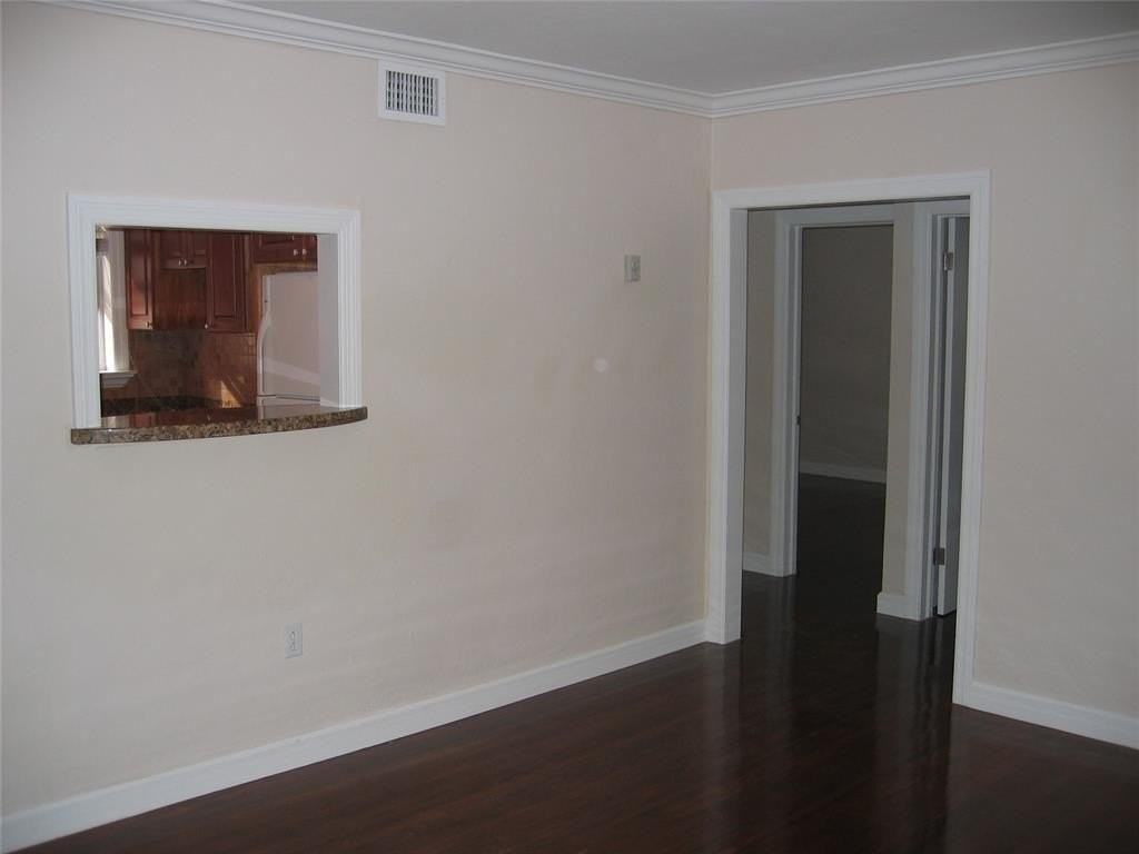 115 Antiquera Avenue #2 - Photo 7 of 13