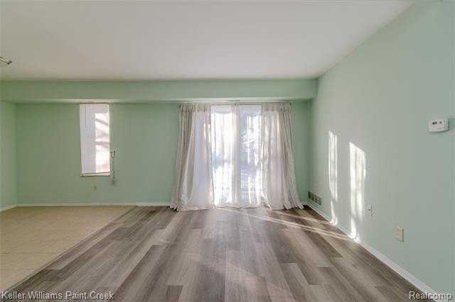 31993 W 12 Mile Rd #109 - Photo 4 of 14