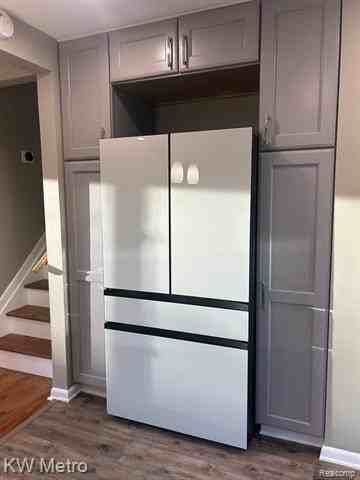 Clawson - Photo 6 of 17