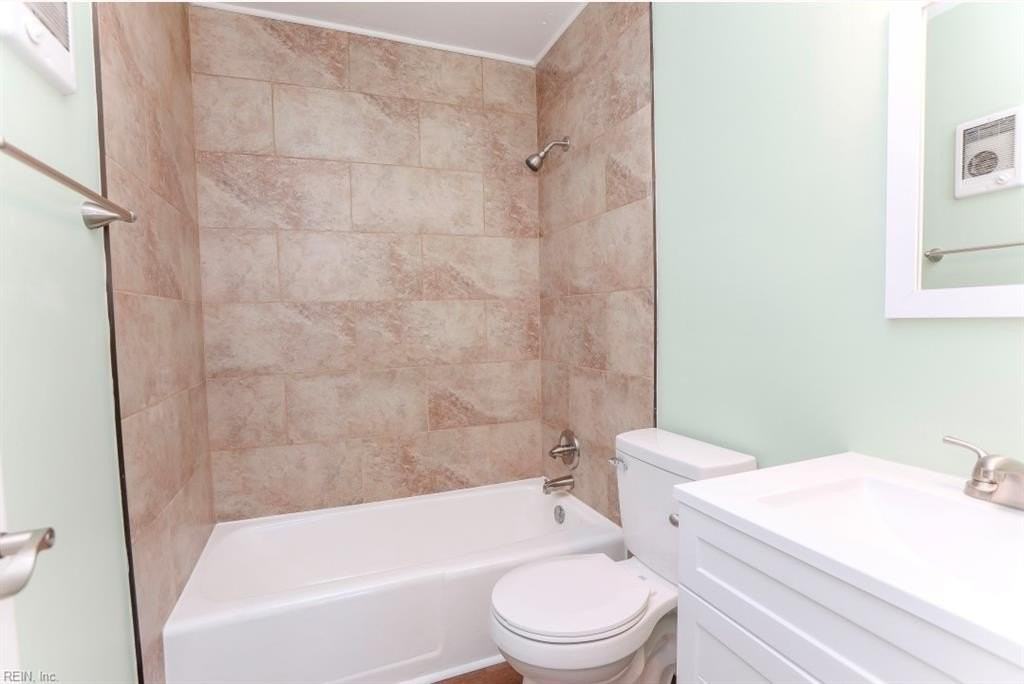 1203 Hillside Ave #E1 - Photo 6 of 15