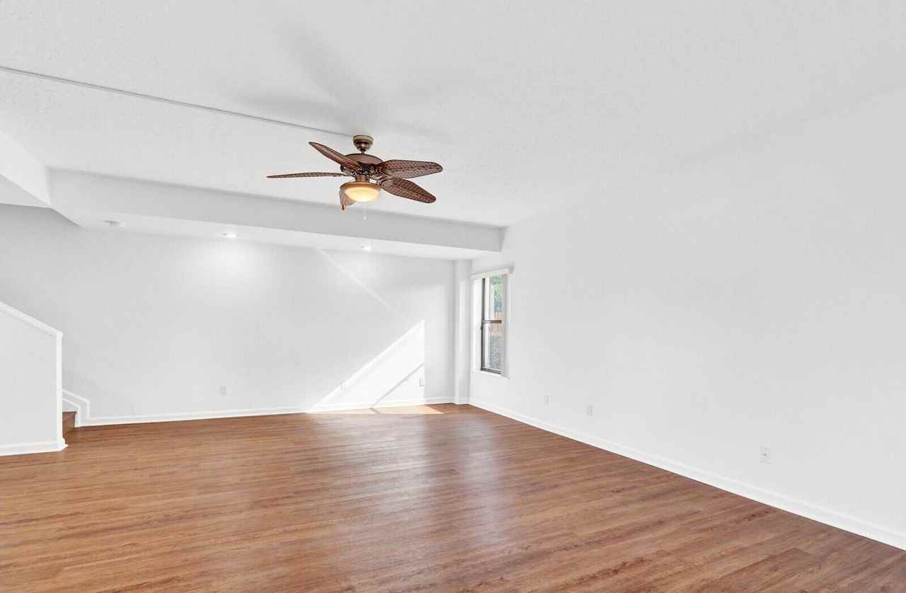 52 Uno Lago Drive - Photo 7 of 26