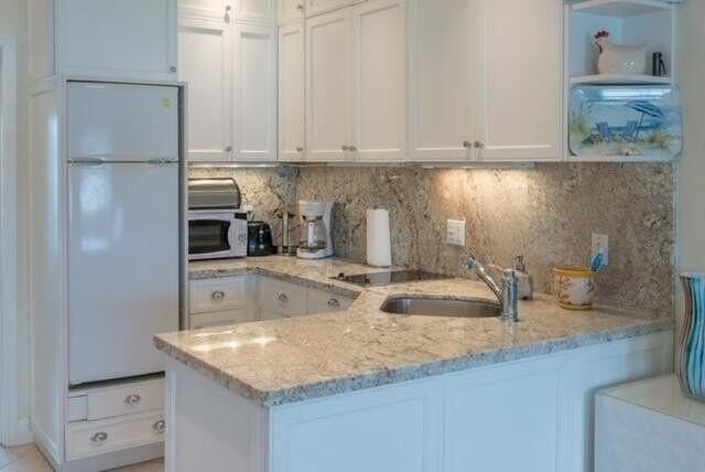 314 Venetian Drive #7 - Photo 7 of 14