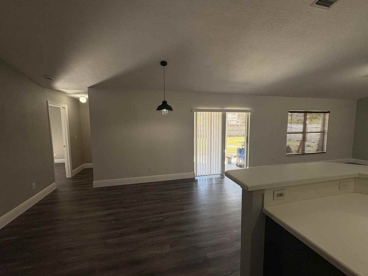 1196 Southeast Puritan Lane - Photo 5 of 14