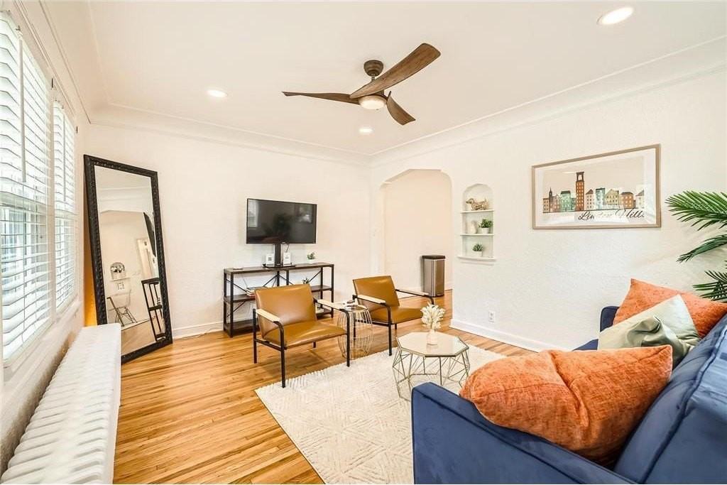 3805 France Avenue South #2 - Photo 3 of 34