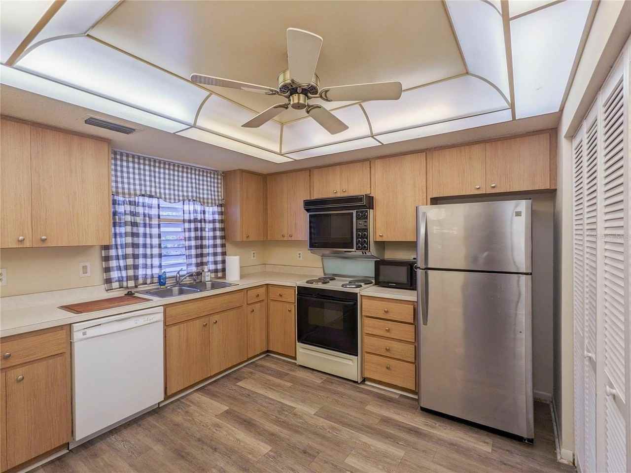 5160 Marsh Field Ln #113 - Photo 4 of 13