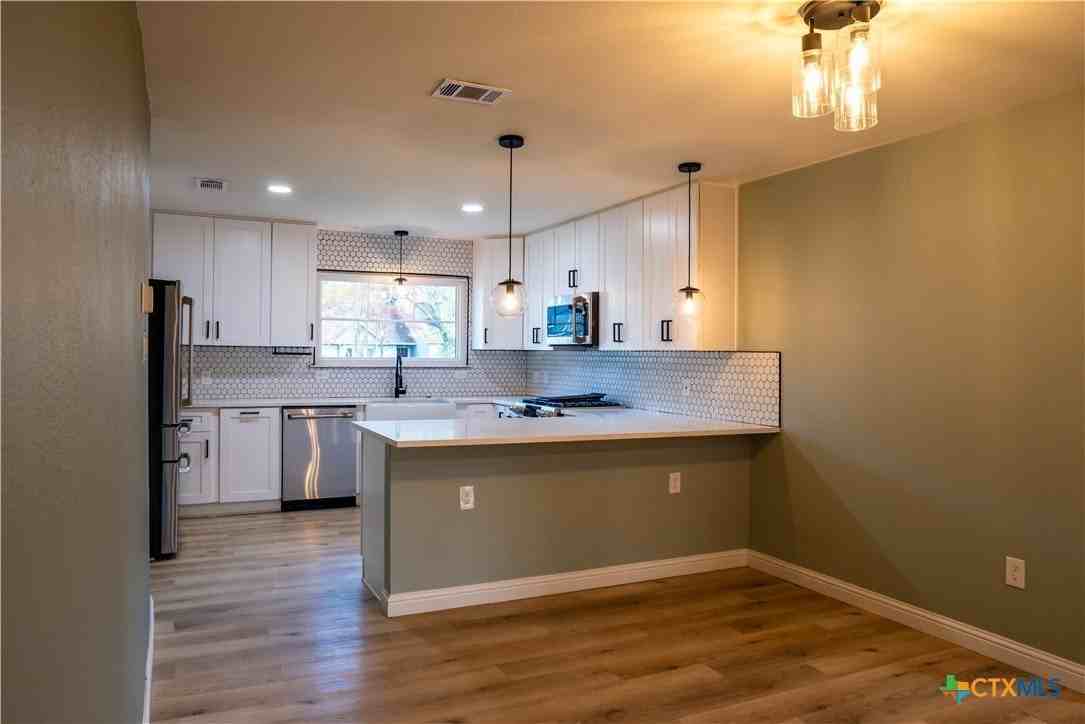 9828 Briar Ridge Drive - Photo 3 of 17